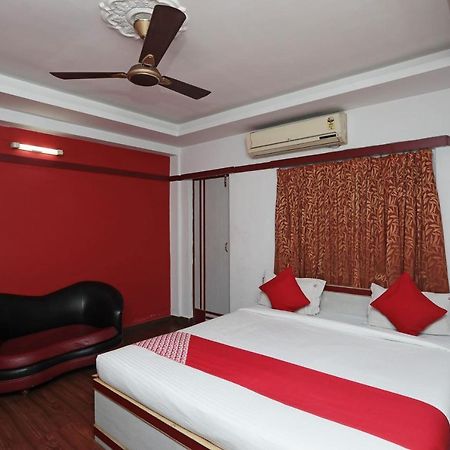Oyo 26143 Hotel Abedin Колката Екстер'єр фото