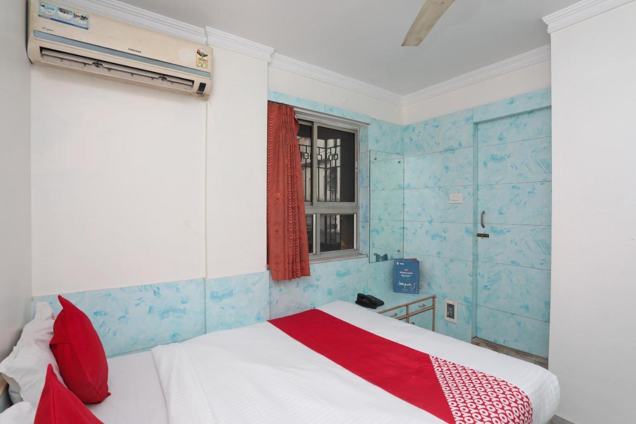 Oyo 26143 Hotel Abedin Колката Екстер'єр фото