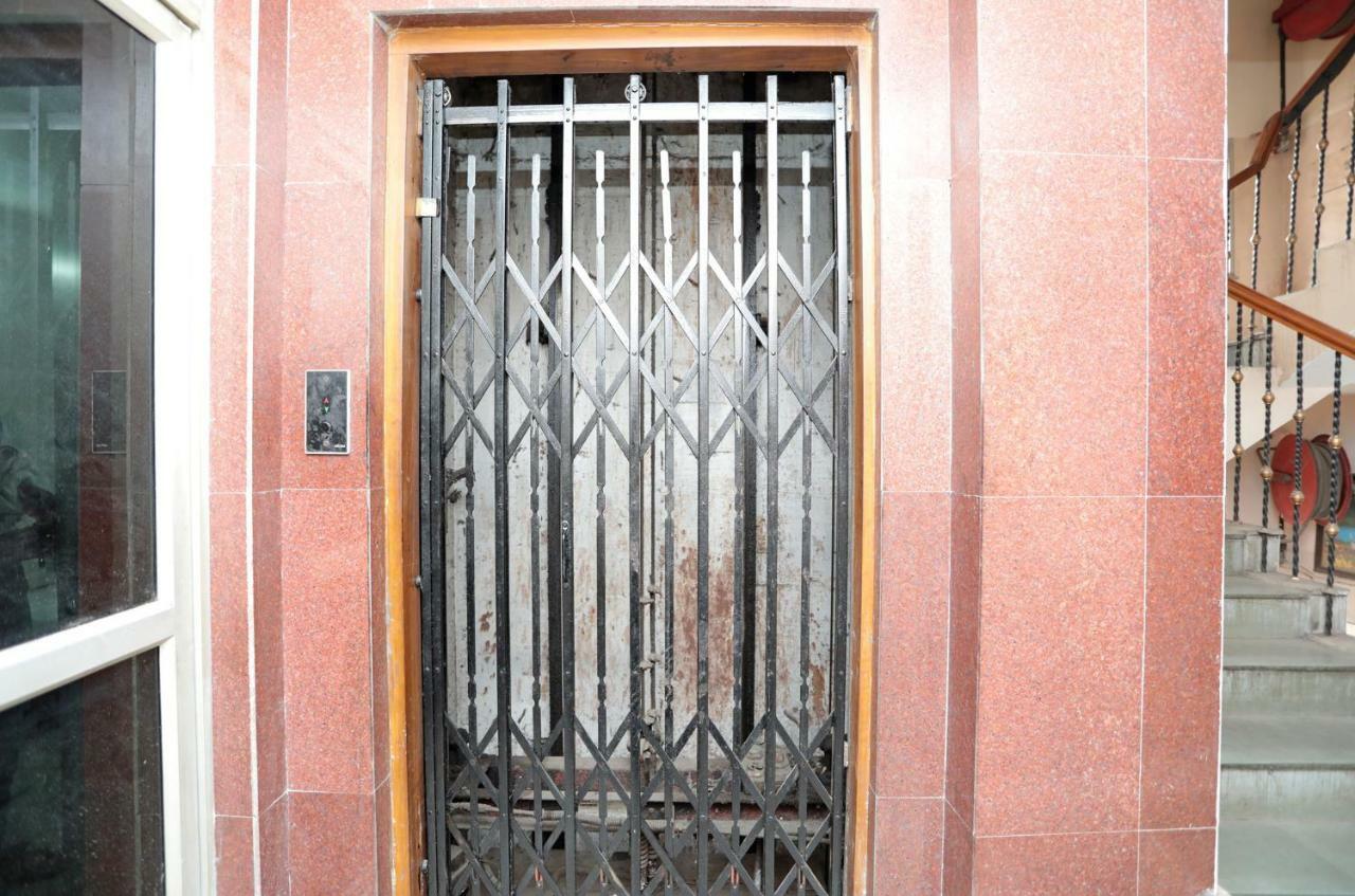 Oyo 26143 Hotel Abedin Колката Екстер'єр фото